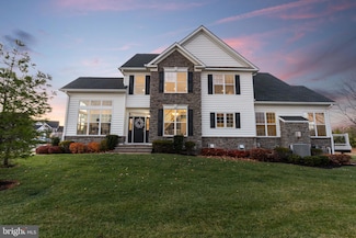 26 Hillyer Ln, Newtown, PA 18940