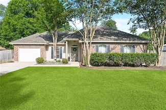25A Oak Park Dr, Madisonville, LA 70447