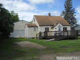 8284 8th Ave, New Auburn, MN 55366