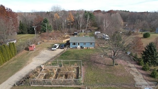 2608 N Lake Pleasant Rd, Attica, MI 48412
