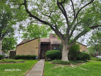 13306 Holston Hills Dr, Houston, TX 77069