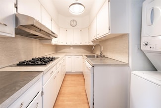 115 Wolfs Ln Unit 1, Pelham, NY 10803