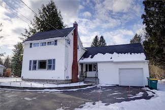 151 Jefferson Ave, Fairport, NY 14450