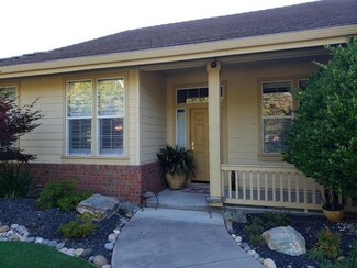 100 Chase Ct, Martinez, CA 94553