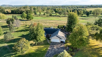 10911 E Golf View Dr, Galena, IL 61036