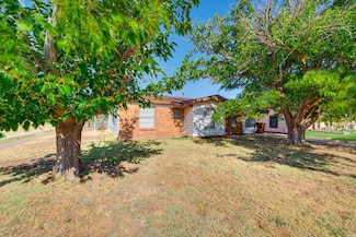 4216 Muir St, Big Spring, TX 79720