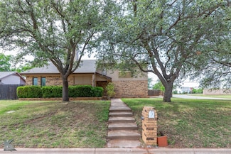2 Olympic Cir, Abilene, TX 79606