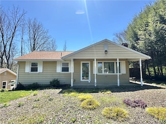 3 Quarry Rd, New Castle, PA 16101