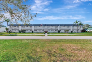 3154 Meridian Way S Unit 2, Palm Beach Gardens, FL 33410