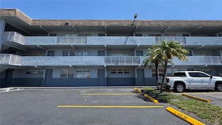 11195 SW 1st St Unit 319, Miami, FL 33174