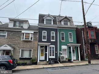 438 E Norwegian St, Pottsville, PA 17901