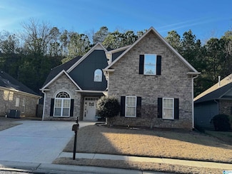 144 Cove Ln, Pelham, AL 35124