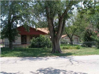 3334 N Woodland St, Wichita, KS 67204