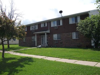 733 Kellogg Ave, Janesville, WI 53546