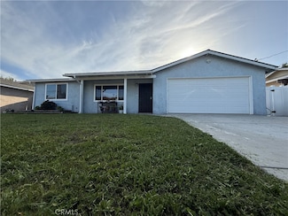 1176 Waxwing Dr, Vista, CA 92083