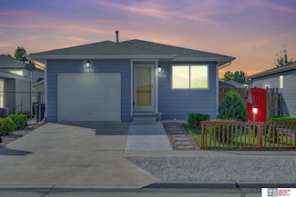 2831 W Sumner St, Lincoln, NE 68522