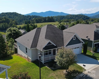 78 Rose Creek Rd, Leicester, NC 28748