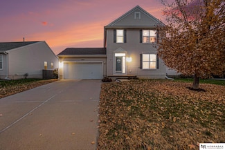 3864 S 190th St, Omaha, NE 68130