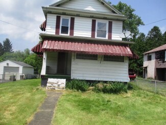 197 Main St, Smock, PA 15480