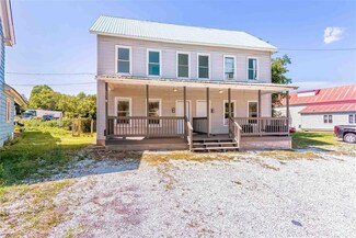 5 N River St, Swanton, VT 05488