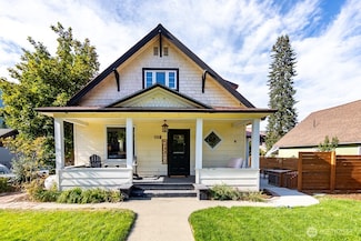 1112 Commercial St, Leavenworth, WA 98826