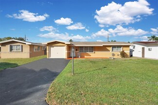 8581 NW 11th Ct, Pembroke Pines, FL 33024