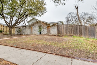 3100 Barton Rd, Carrollton, TX 75007