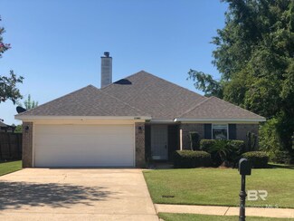 25885 Argonne Dr, Daphne, AL 36526