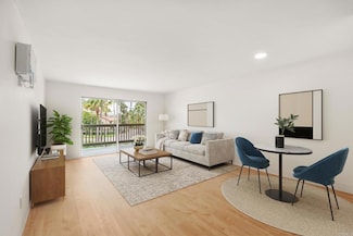 4444 W Point Loma Blvd Unit 122, San Diego, CA 92107