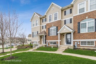 102 Lakeshore Dr, Oswego, IL 60543