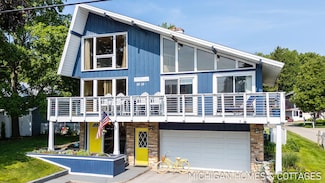 2259 Ottawa Beach Rd, Holland, MI 49424