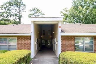 110 Westcliff Center St, Warner Robins, GA 31093