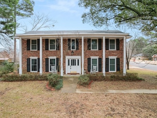 2808 Tryon Rd, Longview, TX 75605