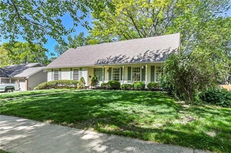 9944 Melrose St, Overland Park, KS 66214