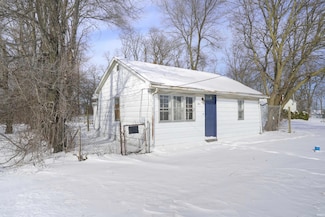 2621 Prairie Ave, South Bend, IN 46614
