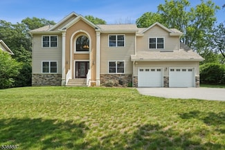52 Netcong Rd, Budd Lake, NJ 07828