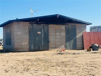 13454 Gabriel Rd, Victorville, CA 92392