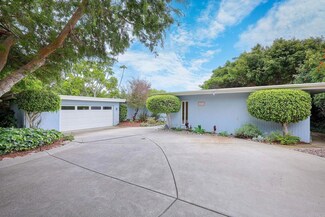1650 Leora Ln, Encinitas, CA 92024