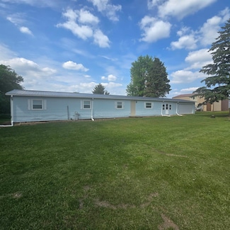 16303 W Canada Rd, Polo, IL 61064