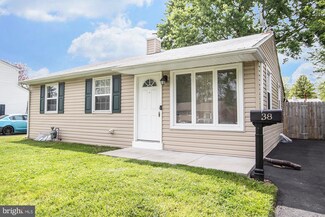 38 Roxeter Rd, New Castle, DE 19720