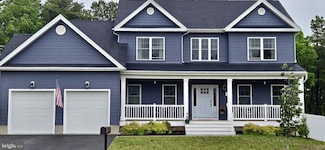2 Molly Ct, Barnegat, NJ 08005