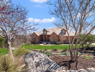 125 Enigma Ave, Spring Branch, TX 78070