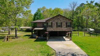 91 Magnolia Rd, New Caney, TX 77357