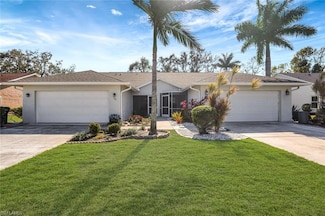 526 Saint Andrews Blvd Unit 18, Naples, FL 34113