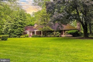 1255 Mill Rd, Jenkintown, PA 19046