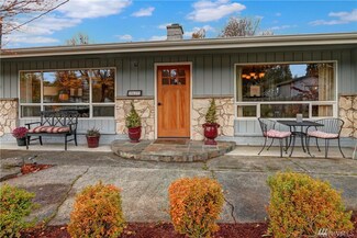9619 224th St SW, Edmonds, WA 98020