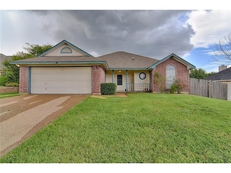 28 Atlantic Ave, Midlothian, TX 76065