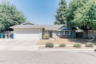434 Fallbrook Ct, Tulare, CA 93274