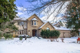 50 Valley Run Dr, Powell, OH 43065