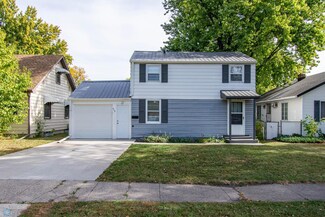 438 22nd St S, Fargo, ND 58103